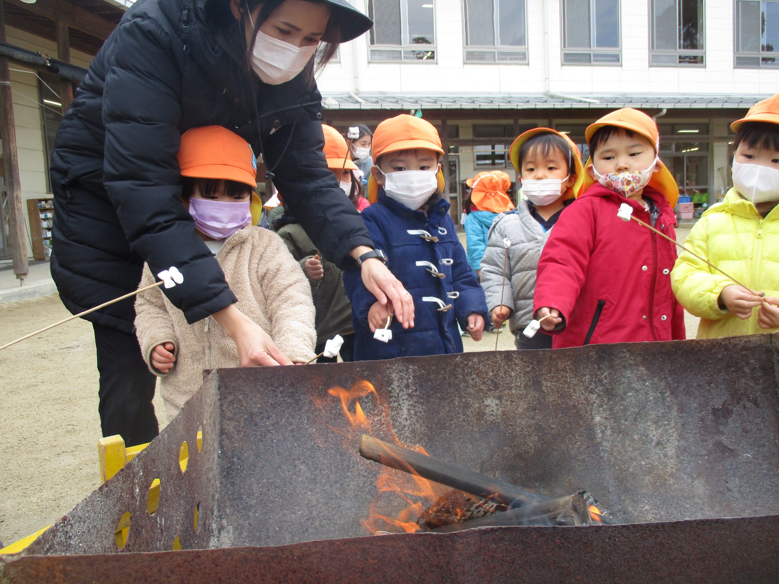 焚火をしたよ　～りす組～